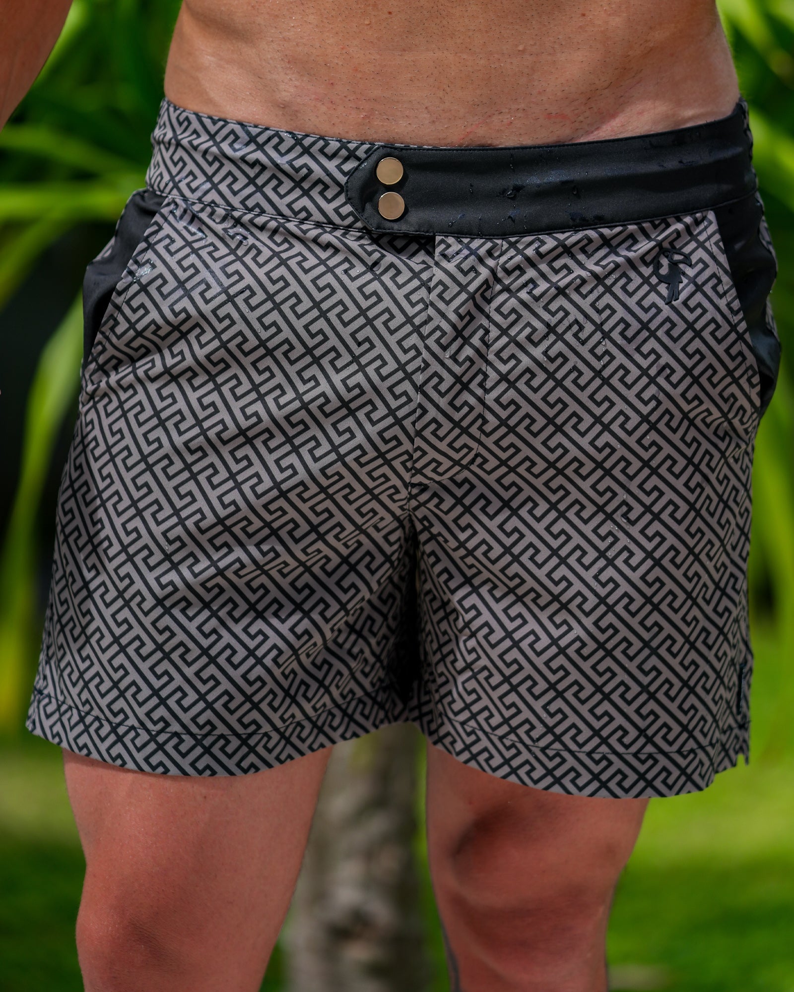 Luxe Swim Trunks - Obsidian - 5" Shorts / Board shorts Tucann