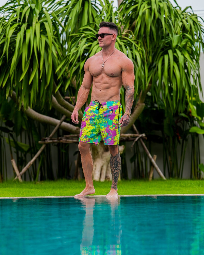 Wild Splatter Green - 7" Swim Trunks Tucann