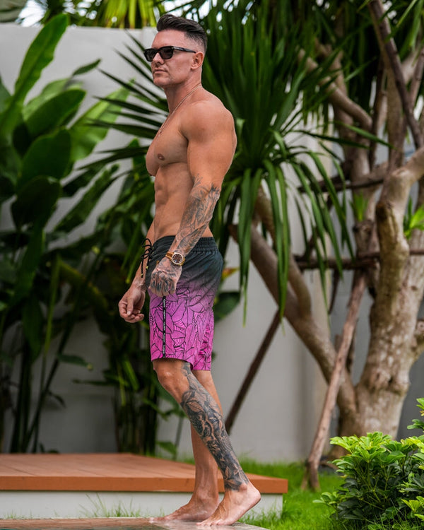 Black Leaf Magenta - 7" Shorts / Board shorts Tucann 