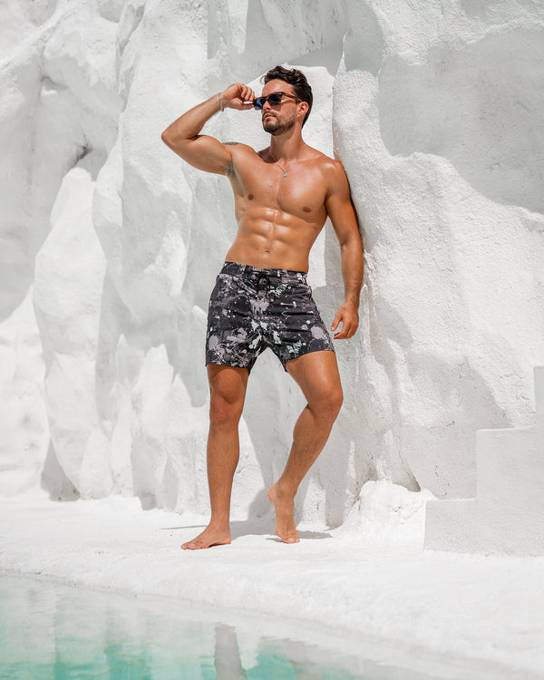 Black Splatter White - 5" Swim Trunks Tucann 