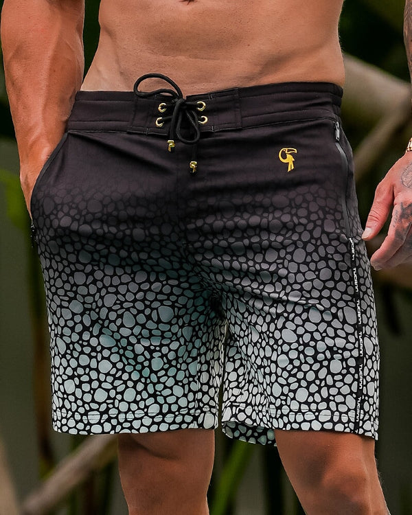 Stingray Onyx - 7" Shorts / Board shorts Tucann 