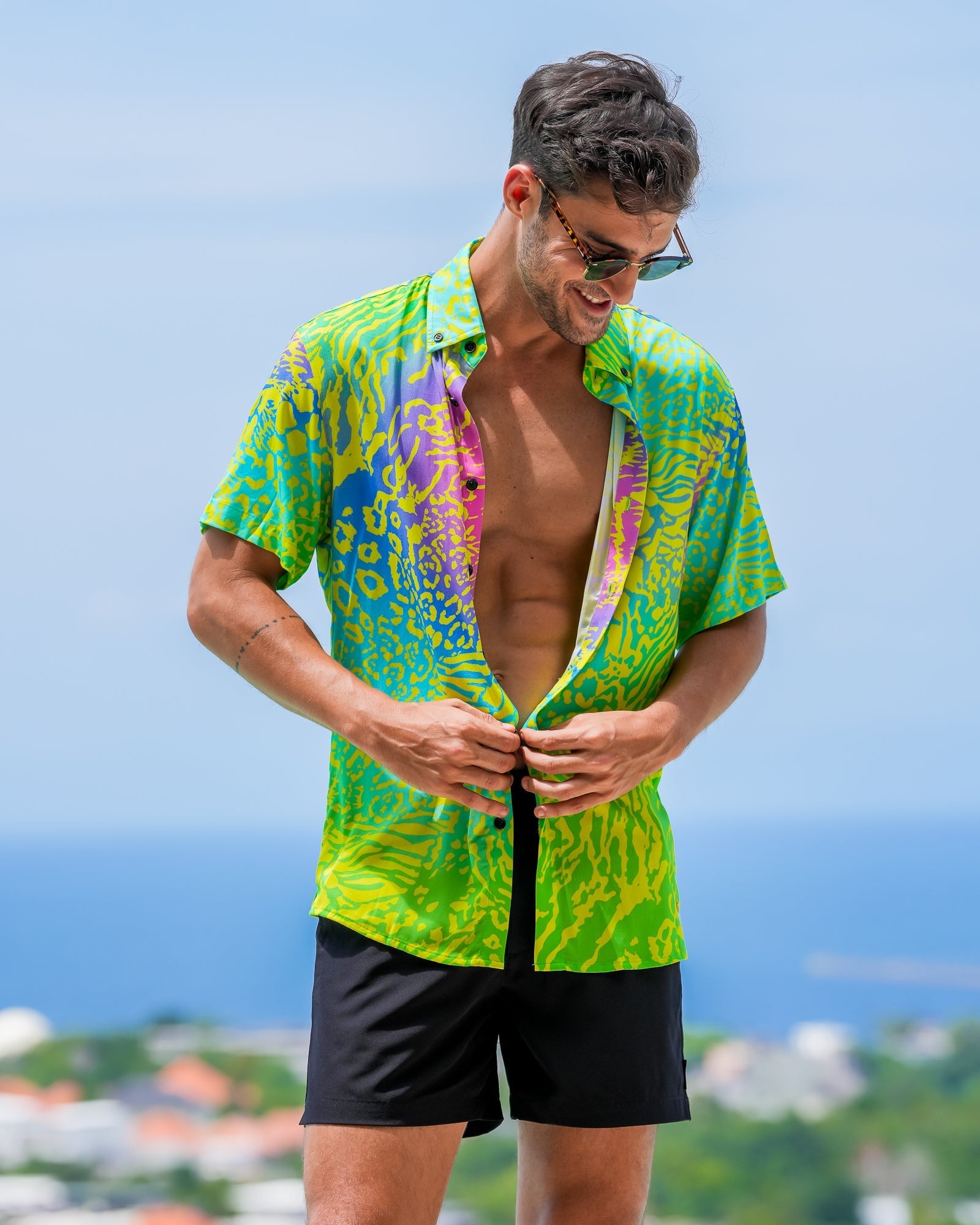 Vivid Jungle Shirt - Jolt Tucann 