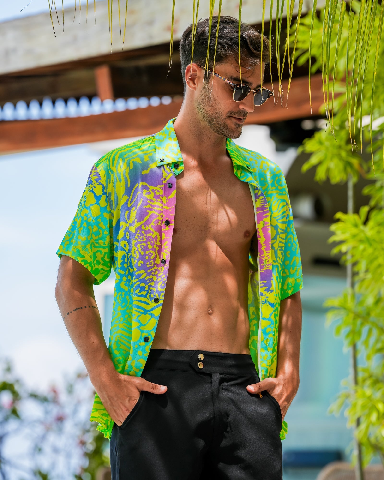 Vivid Jungle Shirt - Jolt Tucann 
