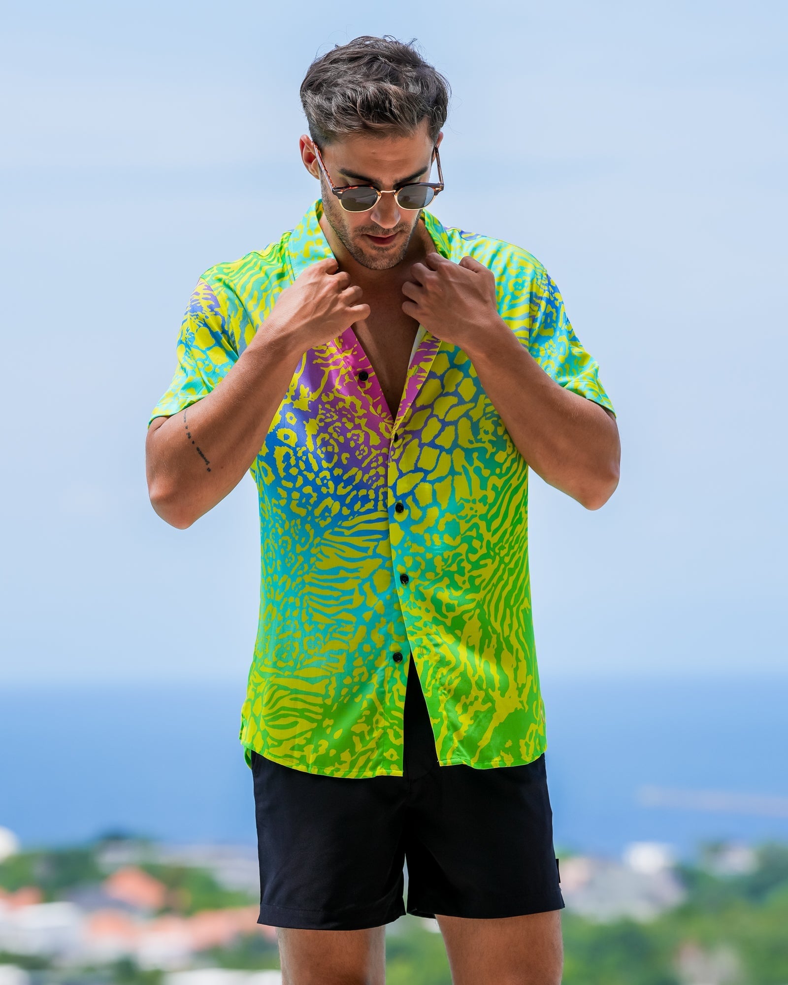 Vivid Jungle Shirt - Jolt Tucann 