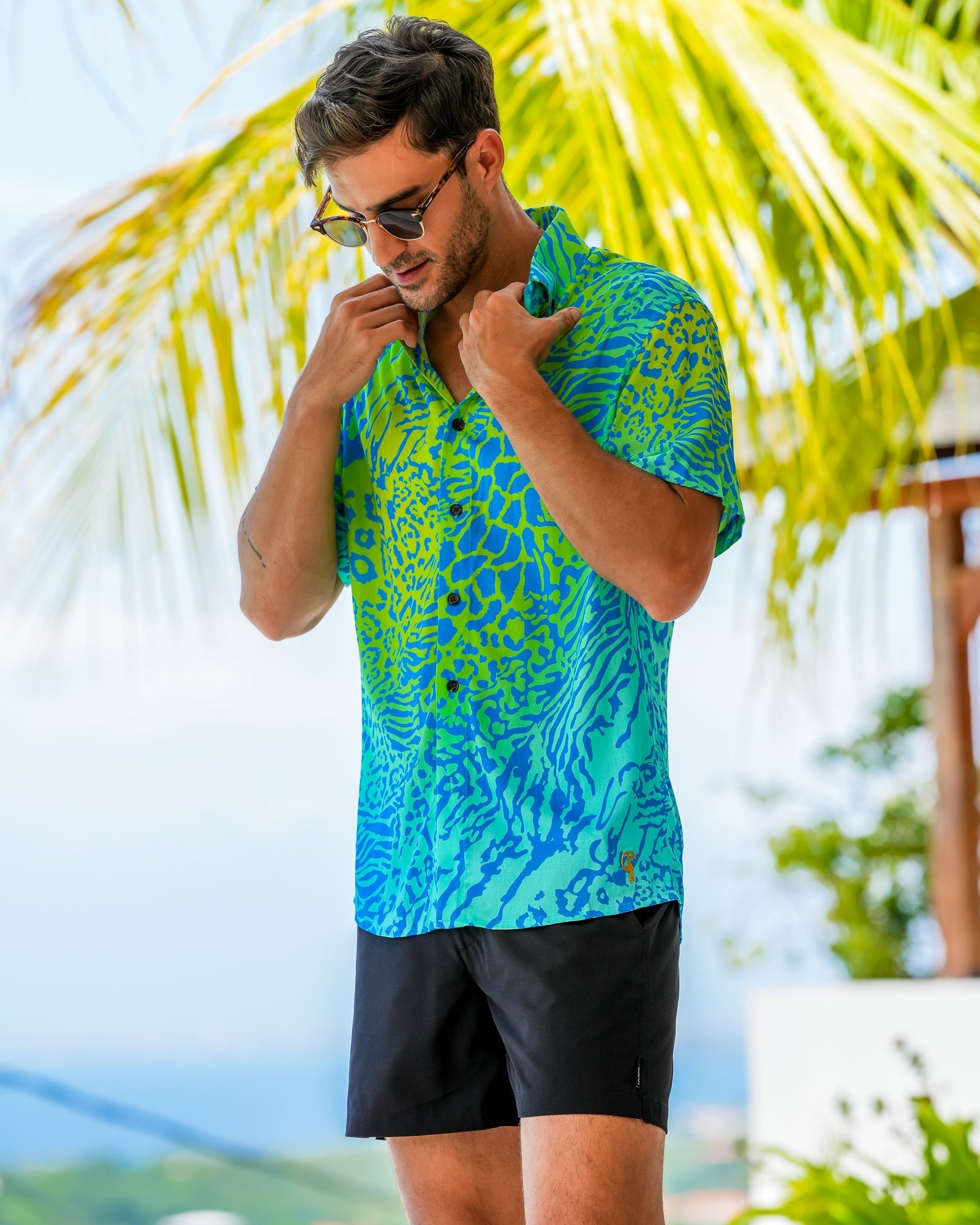 Vivid Jungle Shirt - Spark Tucann 