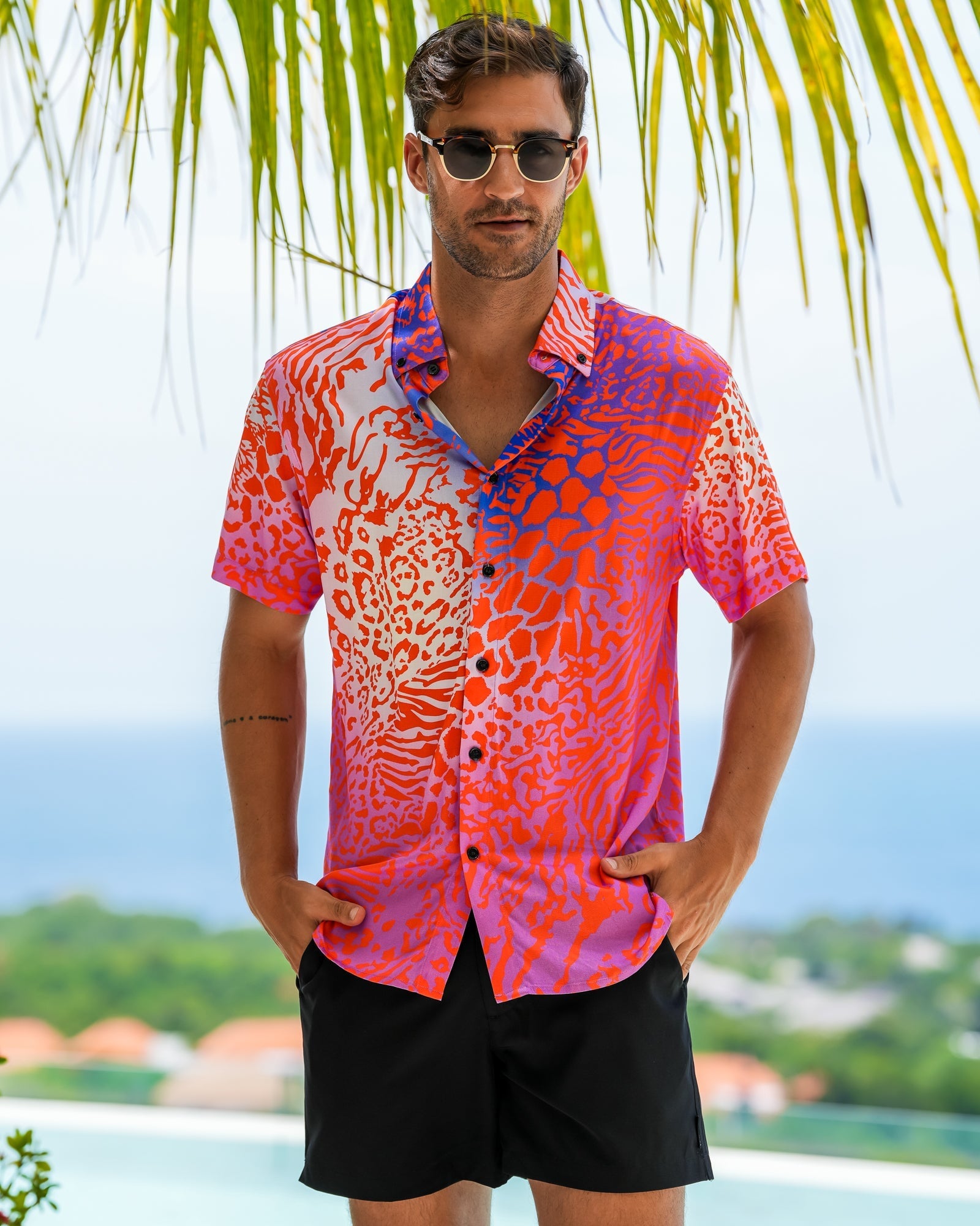 Vivid Jungle Shirt - Surge Tucann 