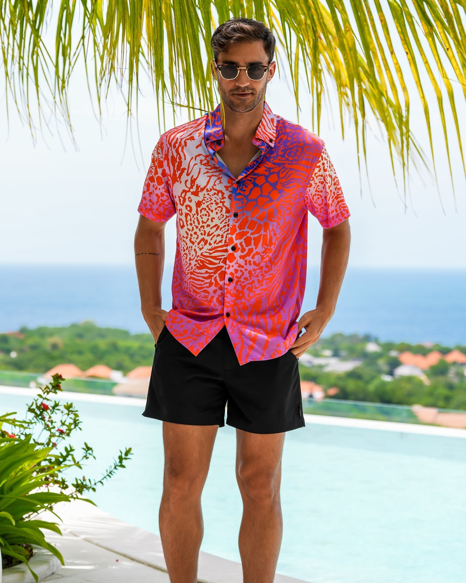 Vivid Jungle Shirt - Surge Tucann 